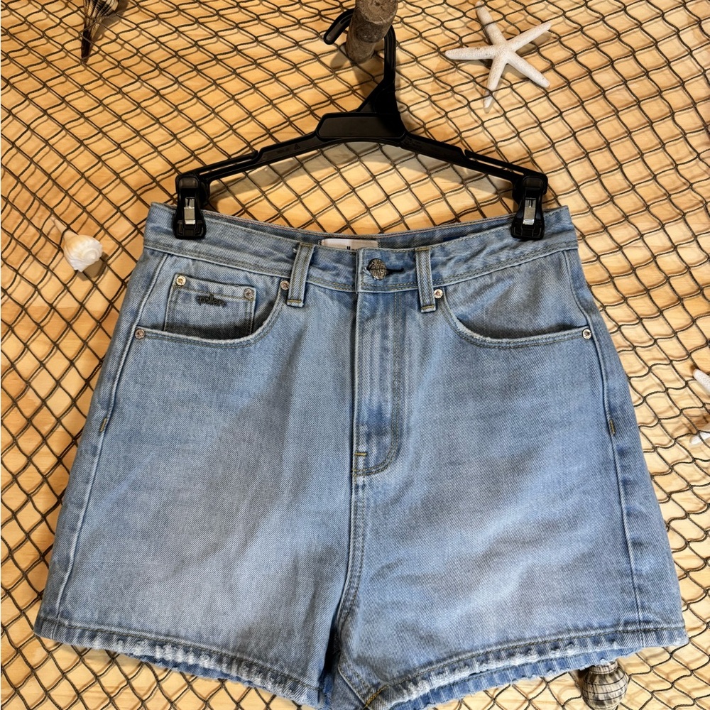 Light Blue Jean Shorts with High-Waisted Fit and Casual Cut